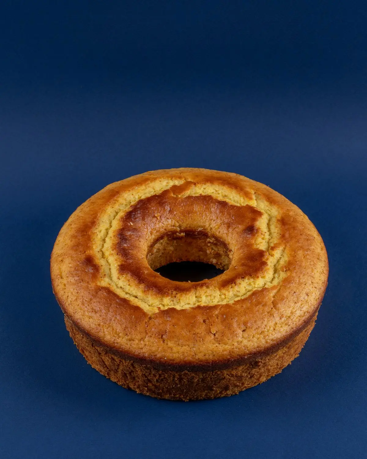 Orange Vegan Cake - Image 3